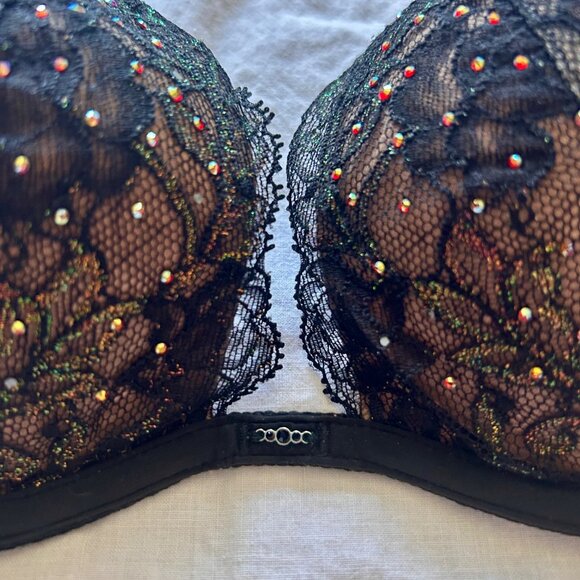 Victoria’s Secret Push-Up Bra 34B Lace Rhinestone Embellished Adjustable Straps - Picture 1 of 6